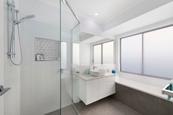 2021 Display Home from $250,000 to  $350,000